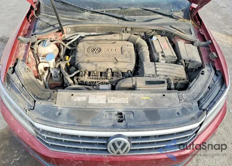 2017 Volkswagen Passat Se z USA, uszkodzony, nr VIN 1VWGT7A33HC034917